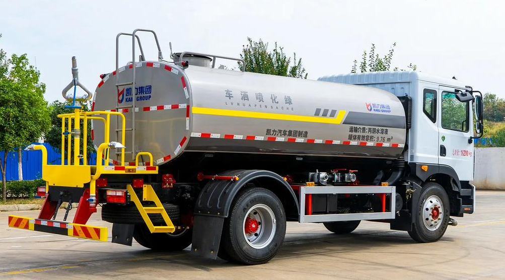 洒水车.png