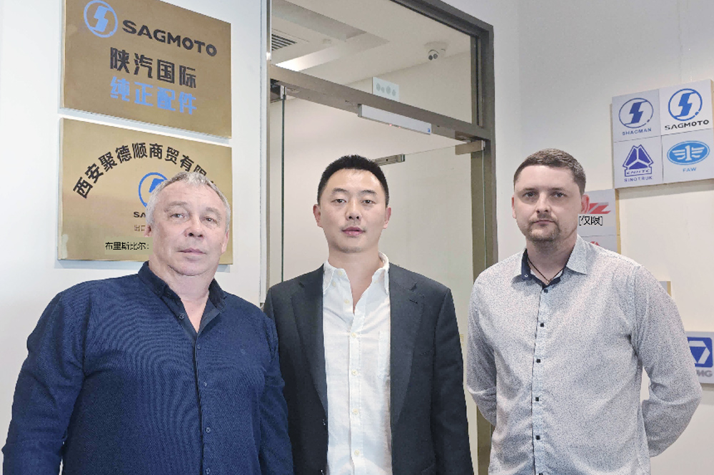 China And Russia Join Hands To Expand Business: Important Russian Client Visits Xi'an Judeshun Trading Co., Ltd. For Factory Inspection And Contract Signing