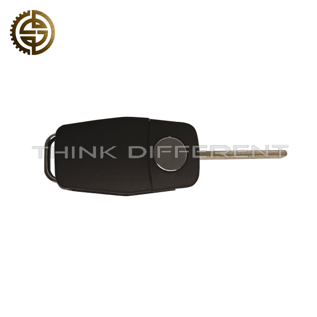 712W97118-0131 Folding Remote Car Key for Sinotruk Howo Heavy-Duty Truck Parts
