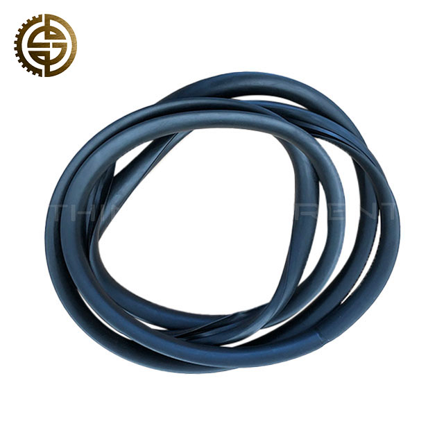 Windshield Rubber Seal 81.96121.0056 Aging Resistant High Elastic For SHACMAN Heavy Truck Cab Parts