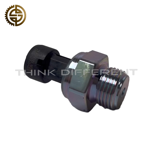 Oil Pressure Sensor 202V27421-0313 VG1092090311 WG9727710002 for Heavy-Duty Truck Parts