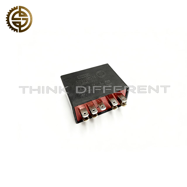 Turn Signal Flasher Relay 81.25311.0006 24V 9-Pin For Shacman F3000 Heavy-Duty Truck Parts