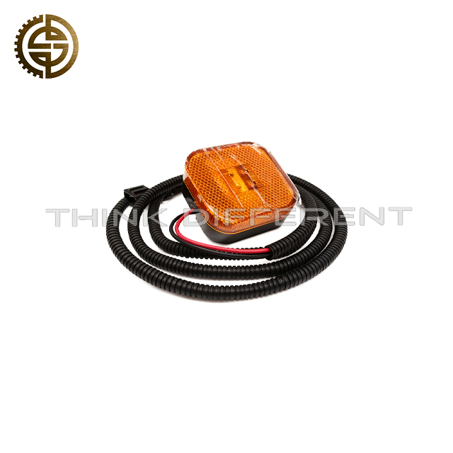 Rear Fender Side Marker Light Assembly 81.25260.6101 For SHACMAN Truck
