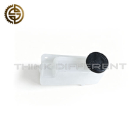 1602100-D897 Brake Oil Reservoir Assembly Fit for FAW Heavy Duty Trucks Oil Resistant Pressure Resistant Brake System Parts