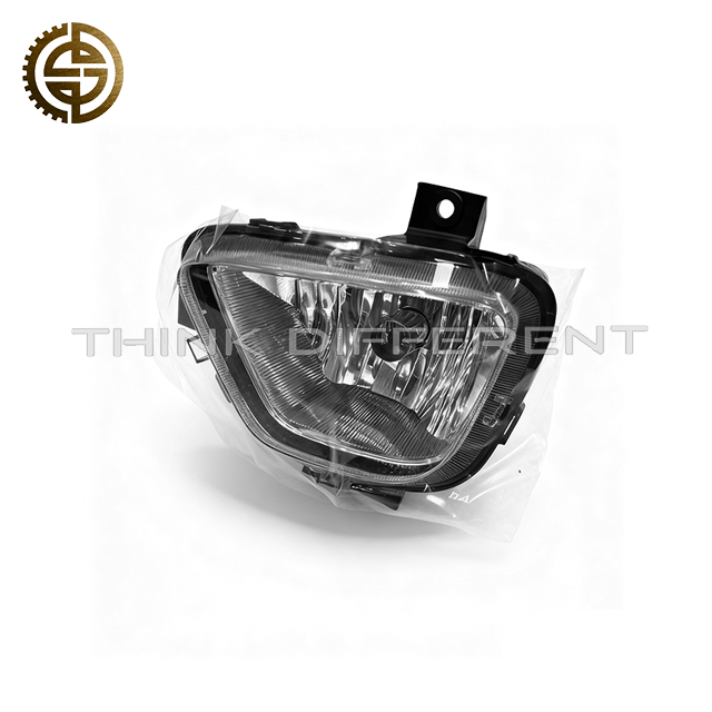 Front Fog Lamp Assembly L1364020101A0 for FOTON Heavy Truck